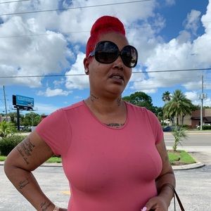 Meet your Posher, Andrea